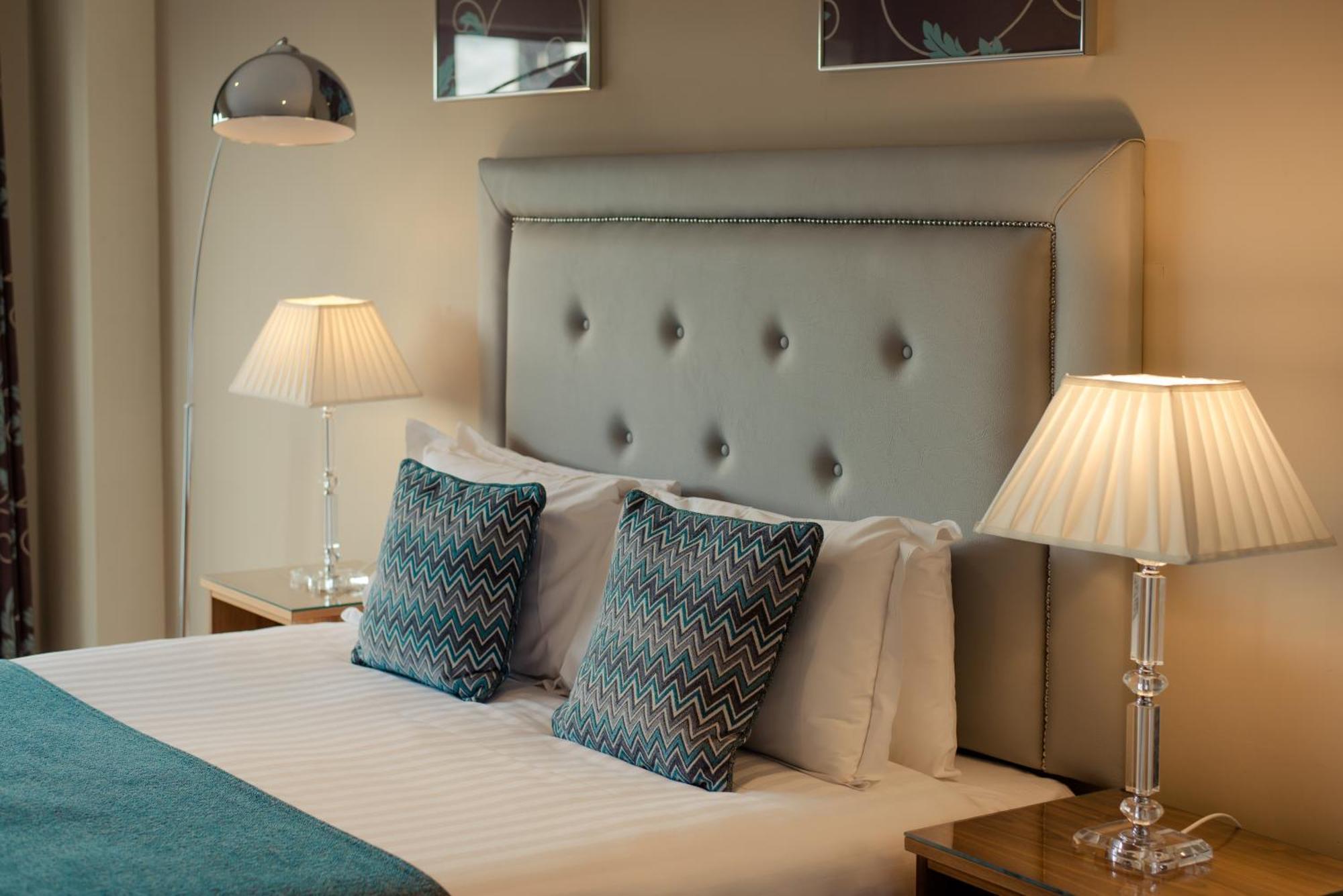 Scott'S Hotel Килларни Экстерьер фото