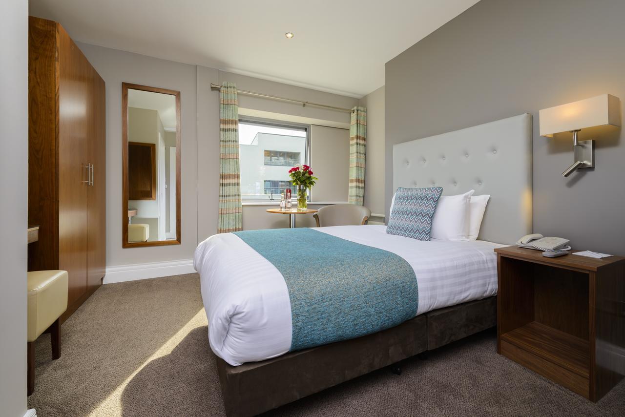 Scott'S Hotel Килларни Экстерьер фото