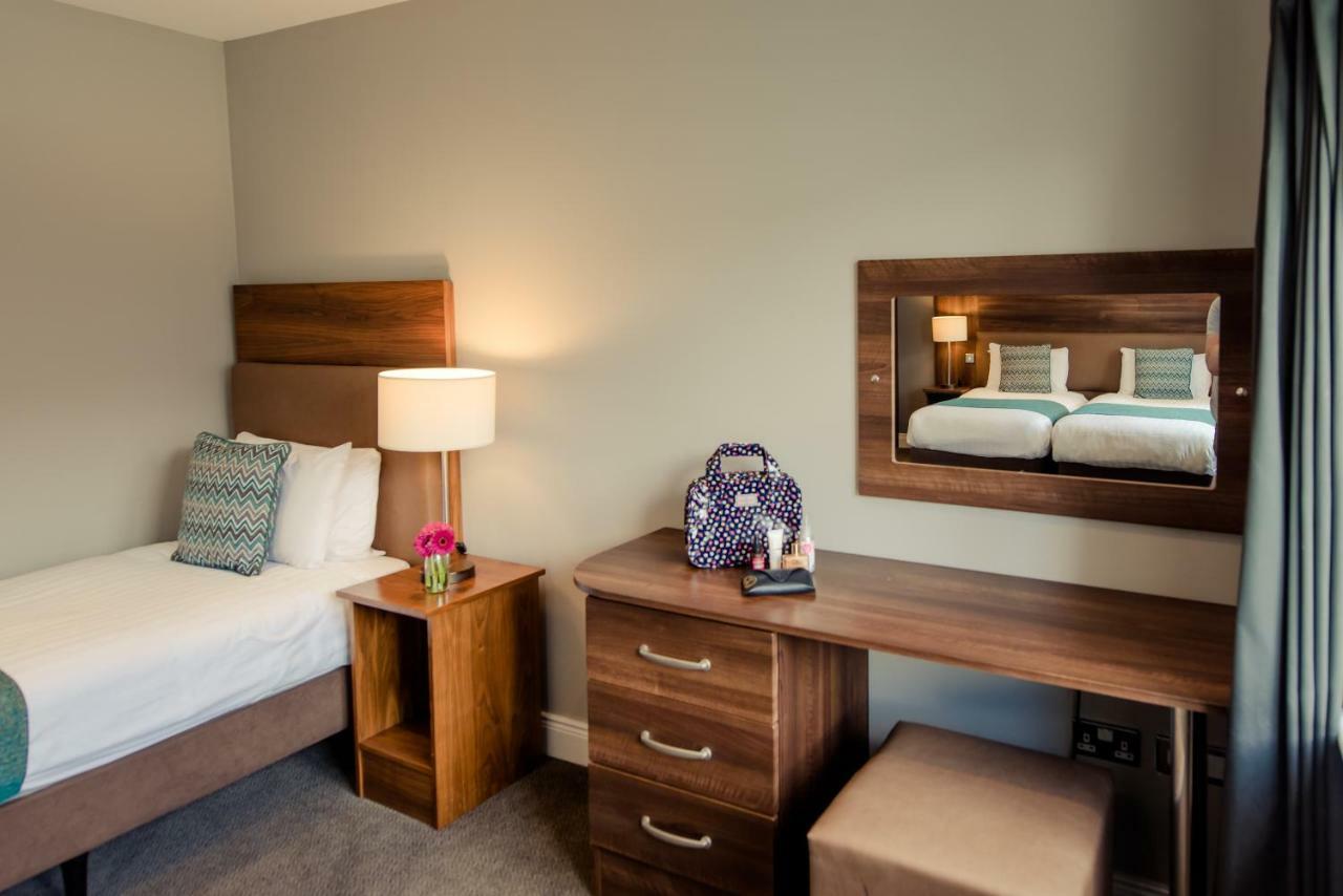 Scott'S Hotel Килларни Экстерьер фото