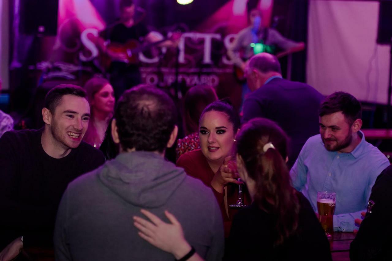 Scott'S Hotel Килларни Экстерьер фото