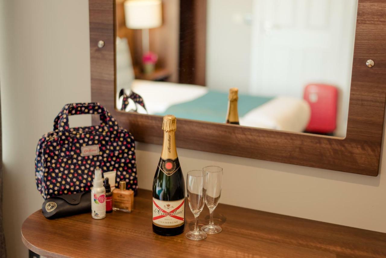 Scott'S Hotel Килларни Экстерьер фото